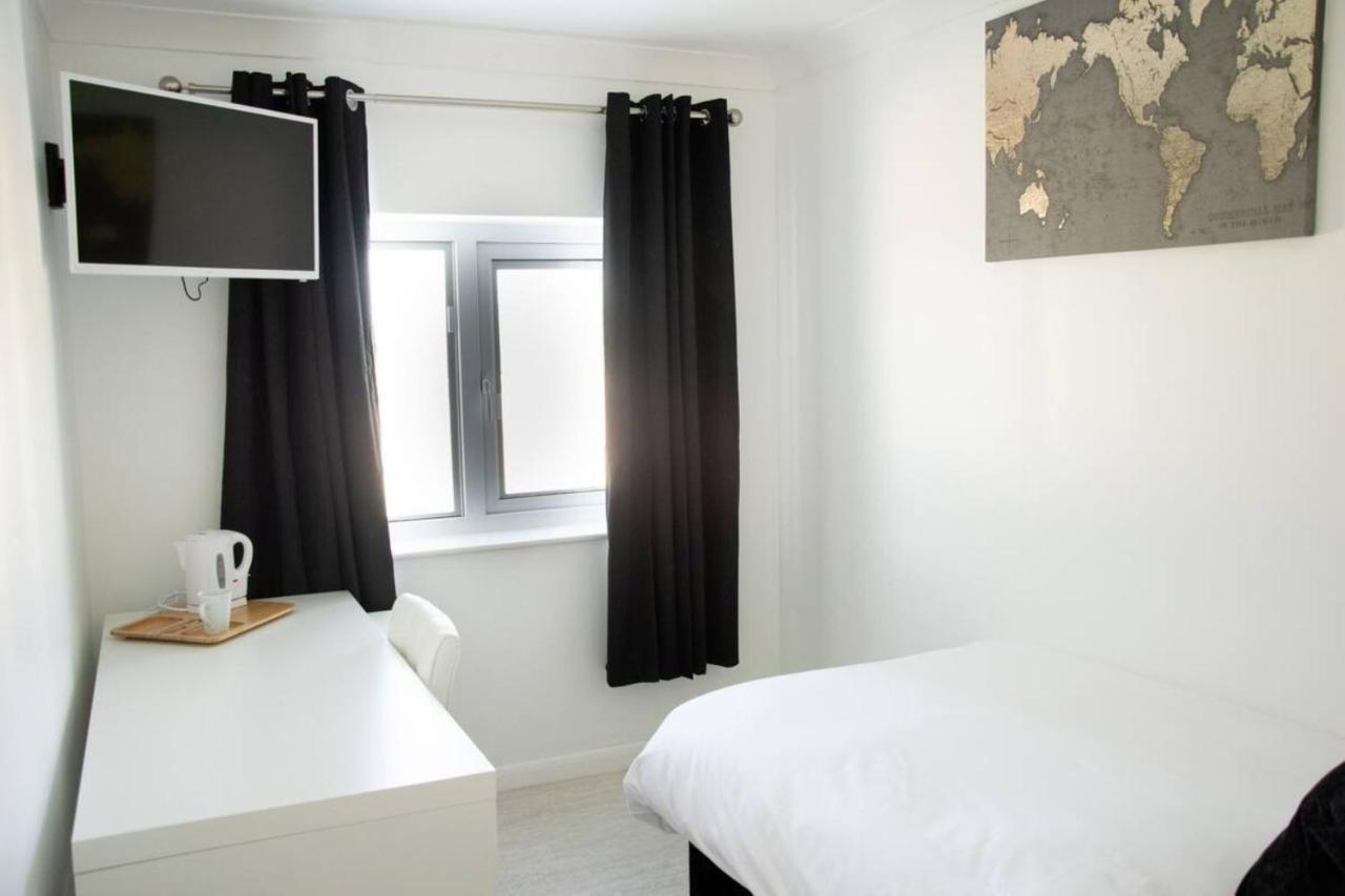 Hotel Oyo Belvoir 3*
